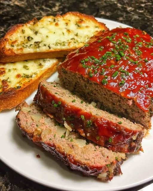 Classic Southern Meatloaf with Glaze Classic Southern Meatloaf with Glaze